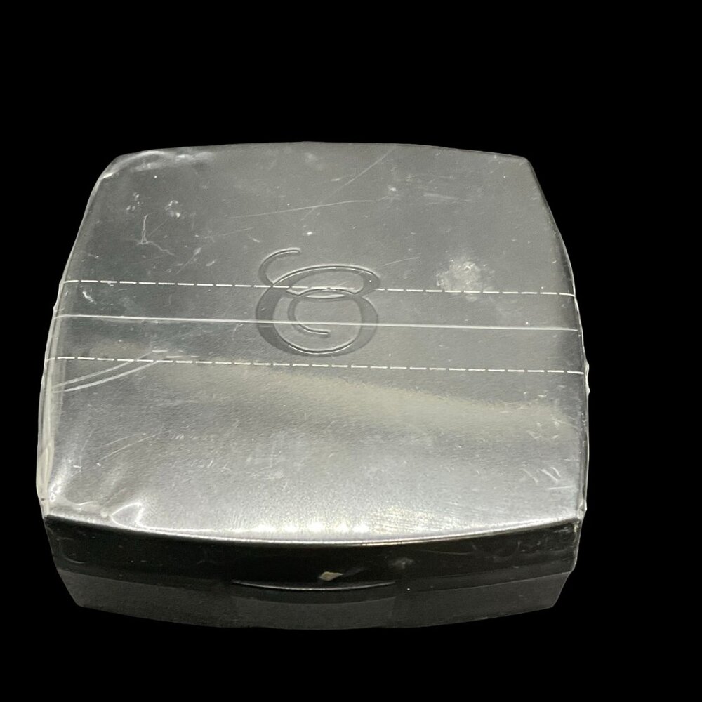 Perfecting Wet/Dry Finish Foundation